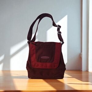 Keen Stylish Burgundy Bag